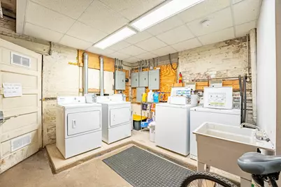 1012 N Oakley Boulevard #G, Chicago, IL 60622 - Photo 12