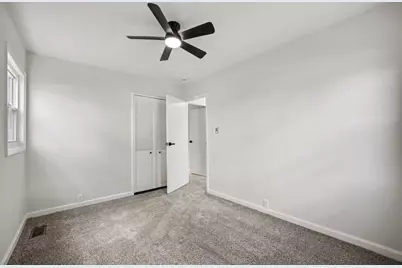 338 Hickory Avenue, Romeoville, IL 60446 - Photo 10
