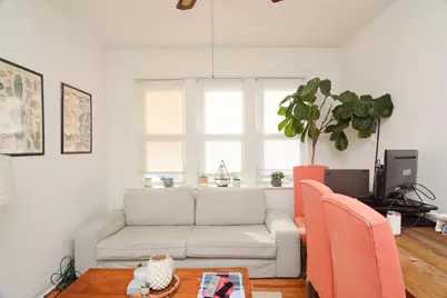 1933 W Crystal Street #2A, Chicago, IL 60622 - Photo 8