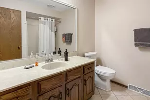829 Sutton Pl, Freeport, IL 61032 - Photo 24
