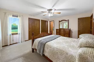 829 Sutton Pl, Freeport, IL 61032 - Photo 20