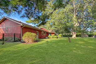 829 Sutton Pl, Freeport, IL 61032 - Photo 50