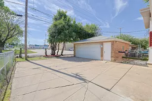 3046 S 24th Ave, Broadview, IL 60155 - Photo 22