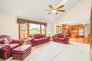 997 S Hampton Ct, Aurora, IL 60506 - Photo 18