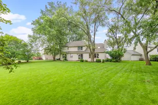 997 S Hampton Ct, Aurora, IL 60506 - Photo 52
