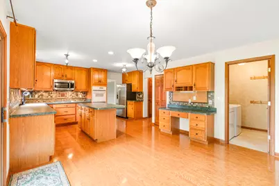 997 S Hampton Court, Aurora, IL 60506 - Photo 14