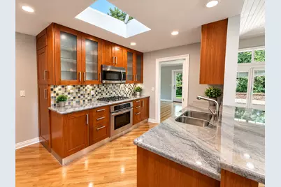 924 Brookline Lane, Park Ridge, IL 60068 - Photo 4
