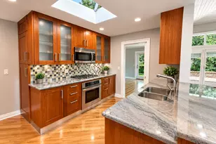 924 Brookline Ln, Park Ridge, IL 60068 - Photo 4