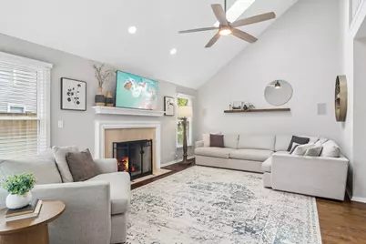 171 Southfield Drive, Vernon Hills, IL 60061 - Photo 16