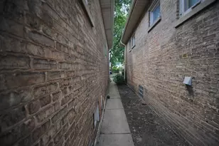 2637 N 78th Ct, Elmwood Park, IL 60707 - Photo 46