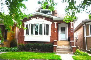 2637 N 78th Ct, Elmwood Park, IL 60707 - Photo 4