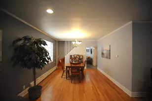 2637 N 78th Ct, Elmwood Park, IL 60707 - Photo 8