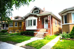 2637 N 78th Ct, Elmwood Park, IL 60707 - Photo 2