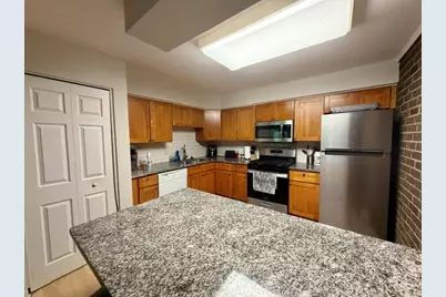 238 E Bailey Road #J, Naperville, IL 60565 - Photo 2
