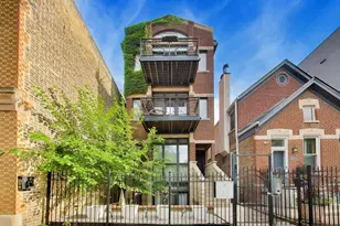 1922 W Armitage Ave, Chicago, IL 60622 - Photo 1