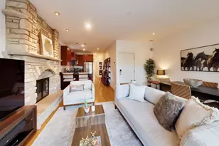 1922 W Armitage Ave, Chicago, IL 60622 - Photo 6