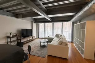 1910 S Indiana Ave, Chicago, IL 60616 - Photo 2