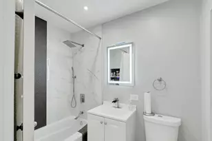 10644 S Peoria St, Chicago, IL 60643 - Photo 8
