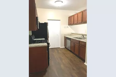 1926 Parkside Drive #1930, Shorewood, IL 60404 - Photo 20