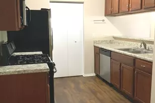 1926 Parkside Dr, Shorewood, IL 60404 - Photo 20