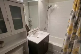 1000 Spruce St, Glendale Heights, IL 60139 - Photo 4
