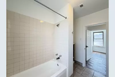 1609 N McVicker Street #CH2, Chicago, IL 60639 - Photo 20