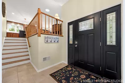 1881 Cambridge Lane, Wheaton, IL 60189 - Photo 4
