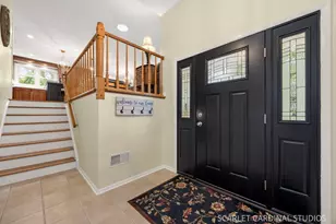 1881 Cambridge Ln, Wheaton, IL 60189 - Photo 4