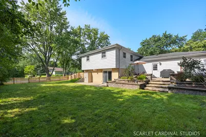 1881 Cambridge Lane, Wheaton, IL 60189 - Photo 22