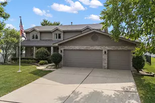 1028 Kylemore Ct, Lockport, IL 60441 - Photo 1