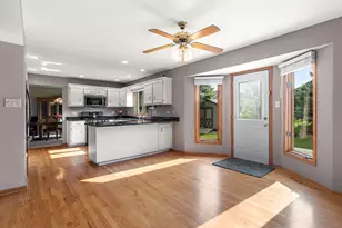 1028 Kylemore Ct, Lockport, IL 60441 - Photo 12