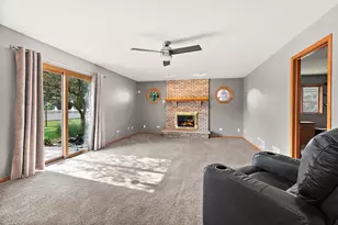 1028 Kylemore Ct, Lockport, IL 60441 - Photo 16