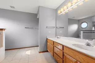 1028 Kylemore Ct, Lockport, IL 60441 - Photo 30