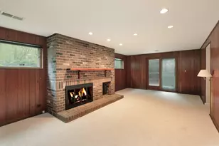 9255 Springfield Ave, Evanston, IL 60203 - Photo 8