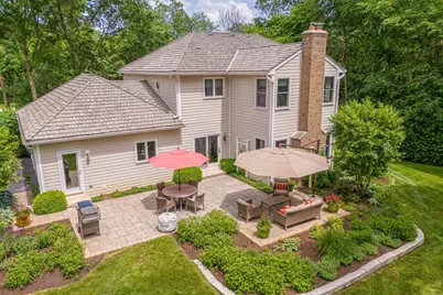 2145 Kenton Lane, Libertyville, IL 60048 - Photo 54