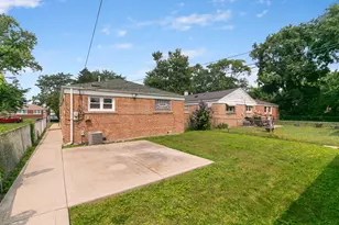 12717 S Morgan St, Chicago, IL 60643 - Photo 12