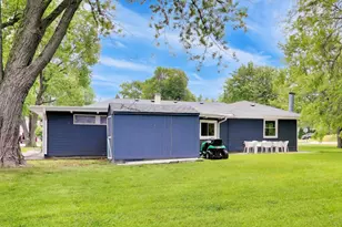 10 Rugby Rd, Lake Zurich, IL 60047 - Photo 32