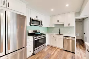 10 Rugby Rd, Lake Zurich, IL 60047 - Photo 10