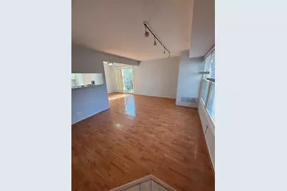 1184 E Candlenut Lane #1184, Palatine, IL 60074 - Photo 2