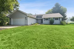 106 Sequoyah Ct SW, Poplar Grove, IL 61065 - Photo 1