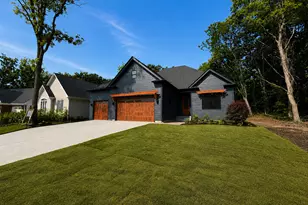 23984 N Red Oak Ct, Kildeer, IL 60047 - Photo 1