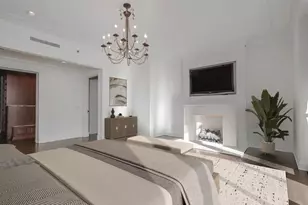 270 E Pearson St, Chicago, IL 60611 - Photo 10