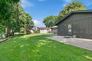 85 Sherbon Ln, Crystal Lake, IL 60014 - Photo 18