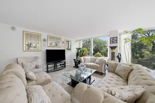 601 E 32nd St, Chicago, IL 60616 - Photo 10