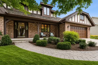 612 Paddock Lane, Libertyville, IL 60048 - Photo 2
