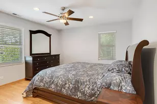 8013 W Irving Park Rd, Chicago, IL 60634 - Photo 14