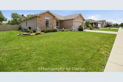 1324 Eagle Bluff Drive, Bourbonnais, IL 60914 - Photo 2