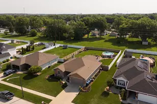 1324 Eagle Bluff Dr, Bourbonnais, IL 60914 - Photo 36