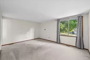 602 E Hackberry Dr, Arlington Heights, IL 60004 - Photo 20