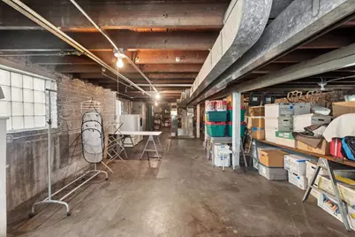 5058 W Barry Avenue, Chicago, IL 60641 - Photo 28